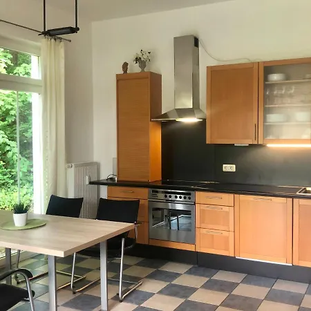 Nr.1 Frankstrasse * 奥斯特西巴德钦诺维茨