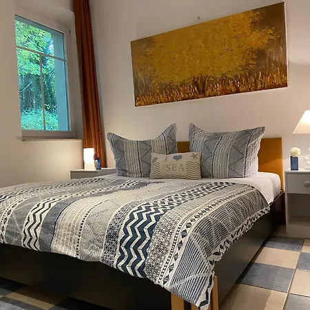 Nr.1 Frankstrasse * 奥斯特西巴德钦诺维茨